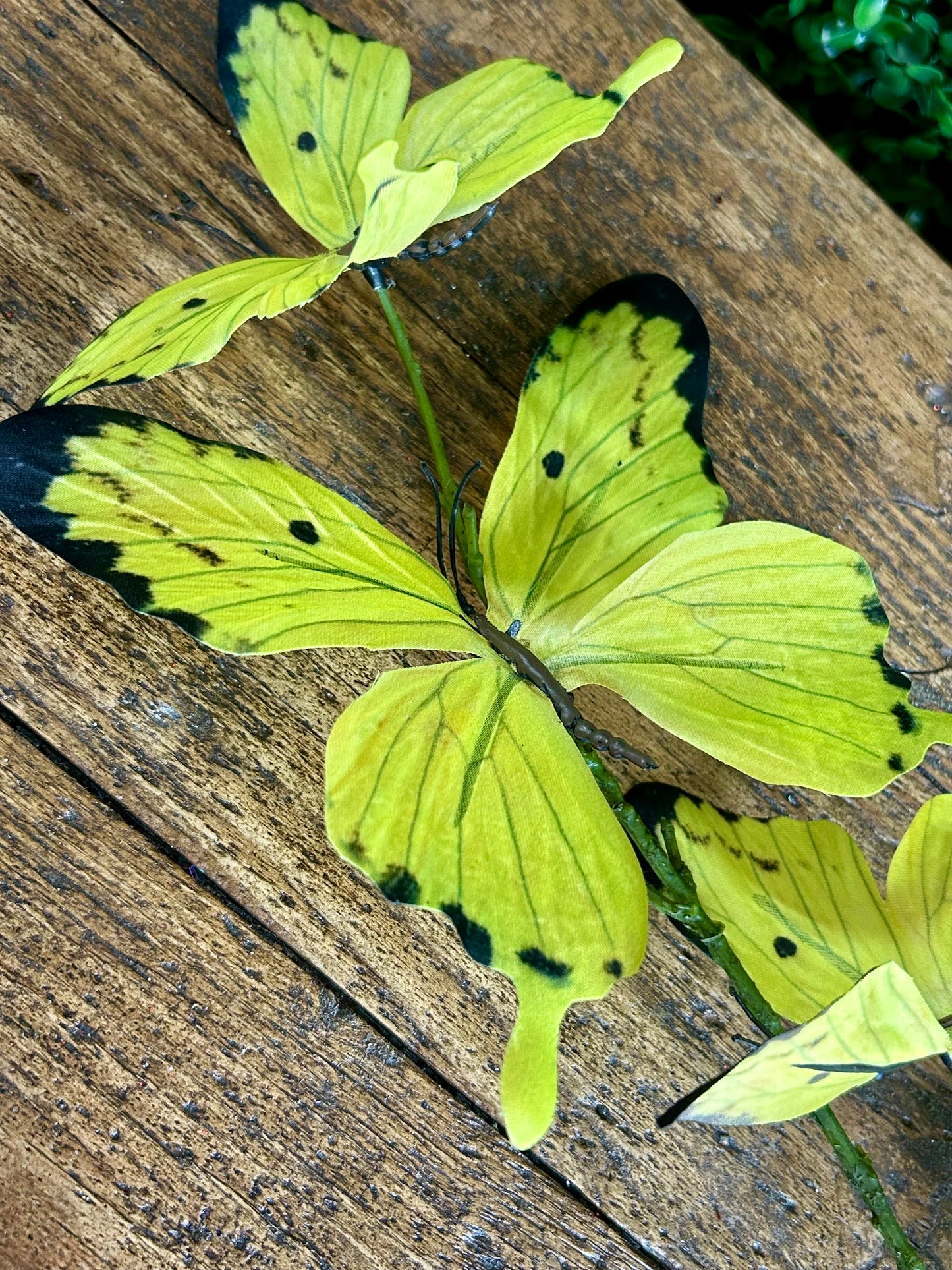 32 Inch Yellow Butterfly Spray