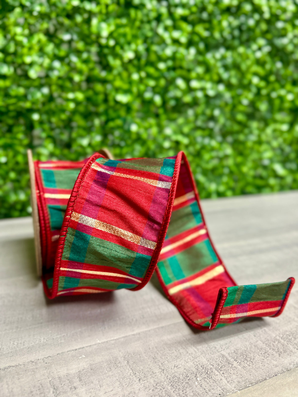2.5 Inch By 10 Yard Red Green Gold Plaid Check Ribbon