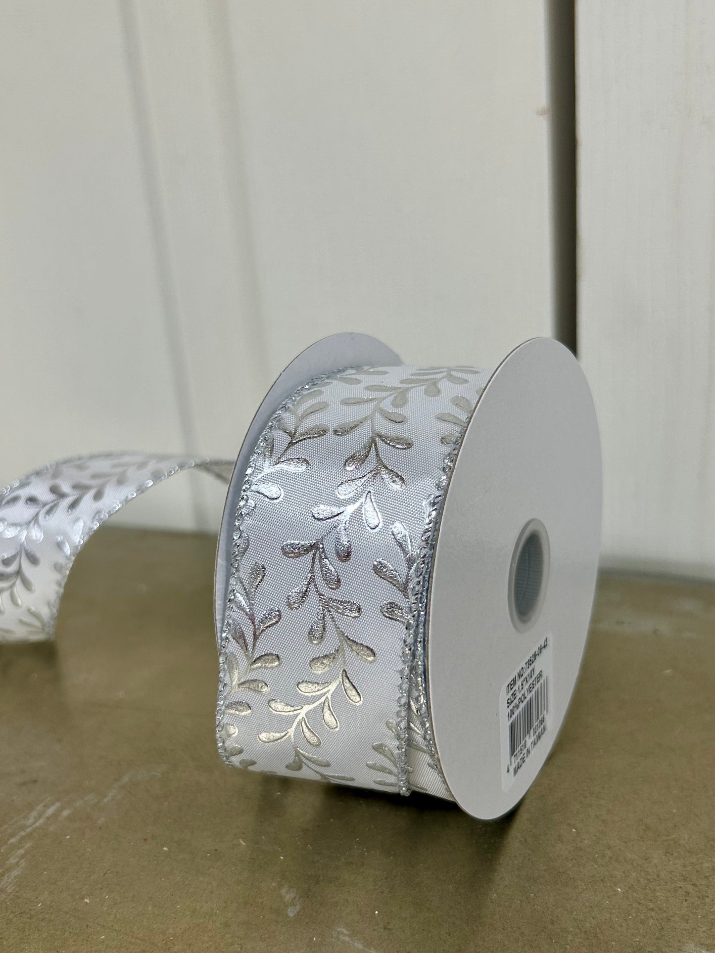 1.5 Inch By 10 Yard White And Silver Embossed Vines Ribbon