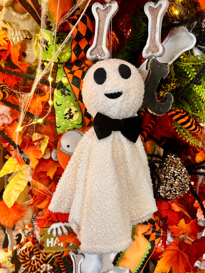 12.5 Inch Hanging Black And White Ghost