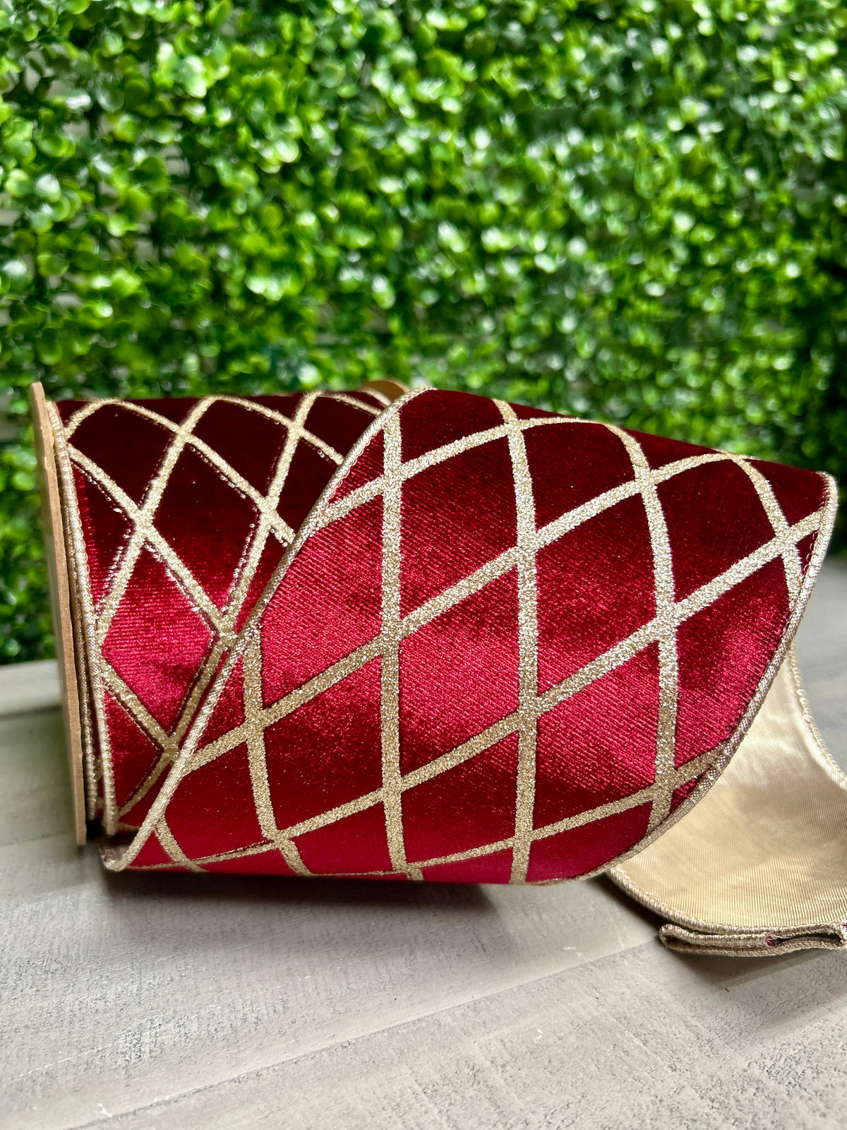 4 Inch By 10 Yard Burgundy With Glittered Diamond Velvet Ribbon