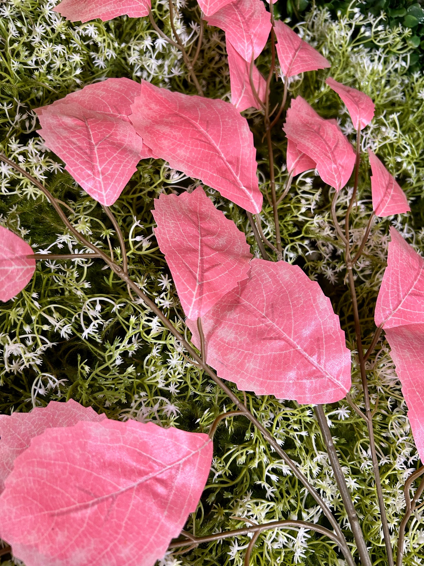 28 Inch Pink Rose Leaf Spray