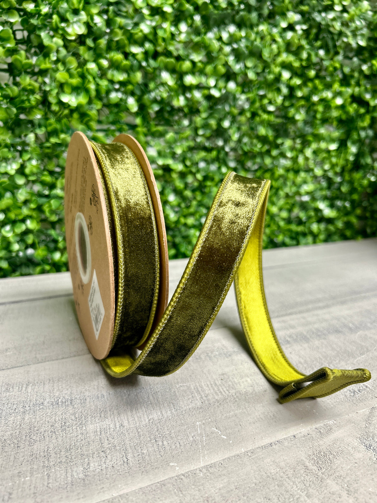 1 Inch By 10 Yard Moss Green Heritage Velvet Ribbon