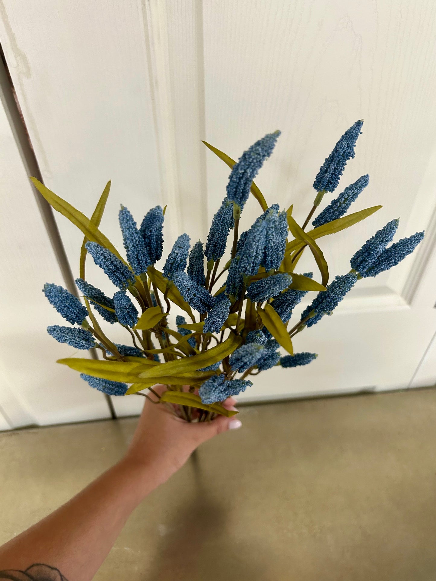 22 Inch Blue Foxtail Bush