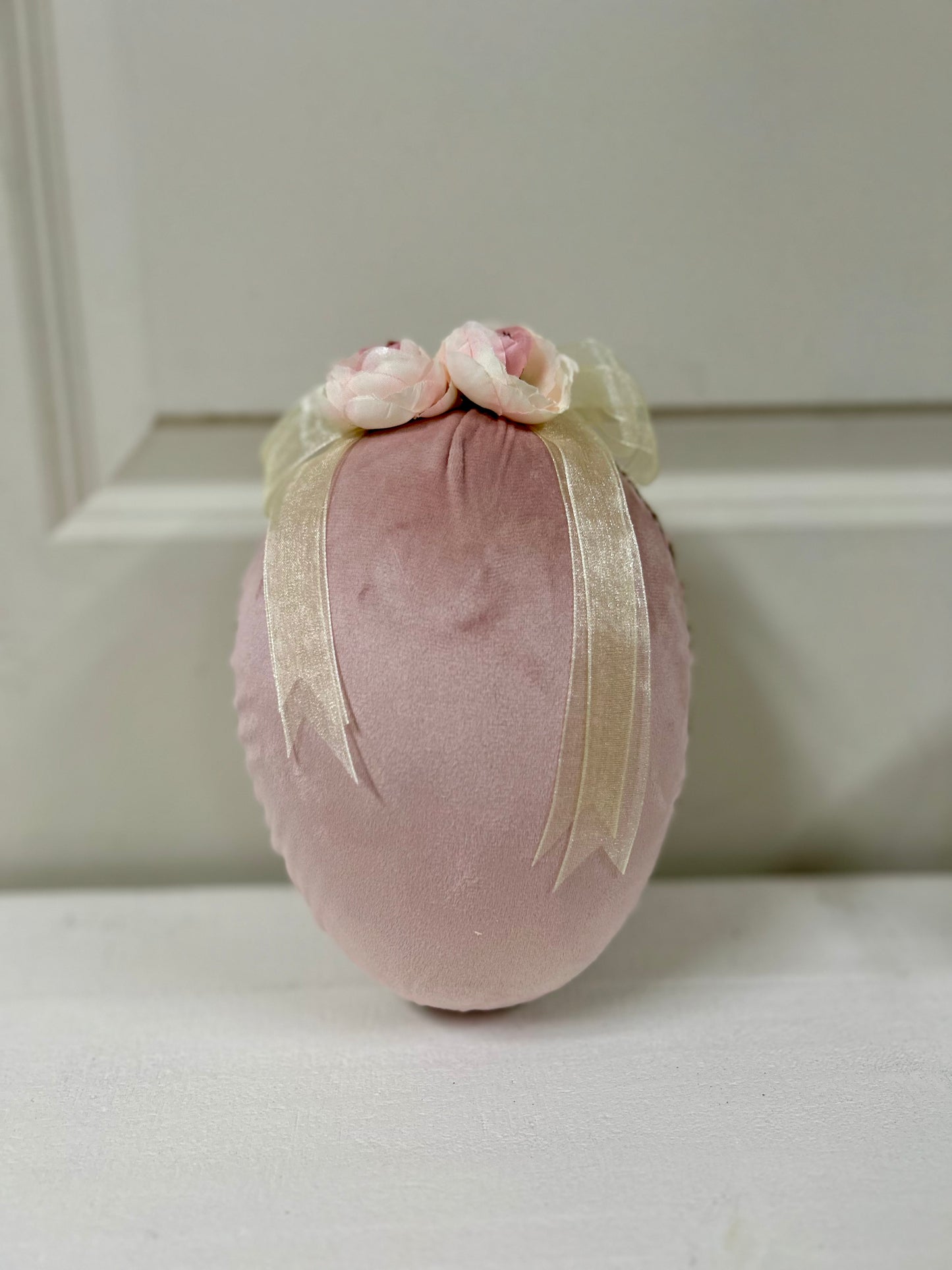 8.25 Inch Paisley And Velvet Easter Egg Two Styles