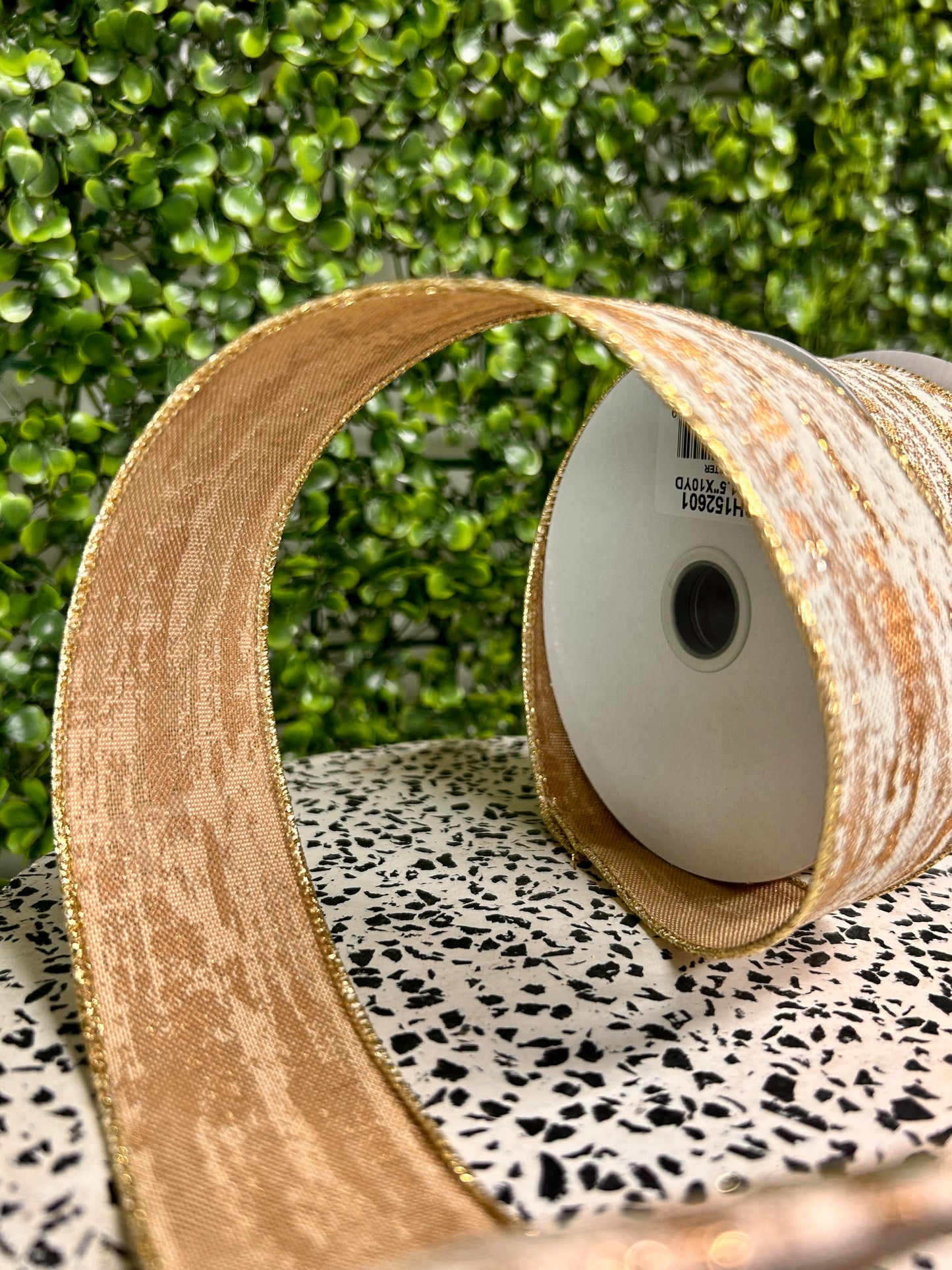 1.5 Inch By 10 Yard Beige Cream And Gold Glitter Metallic Streaks Ribbon