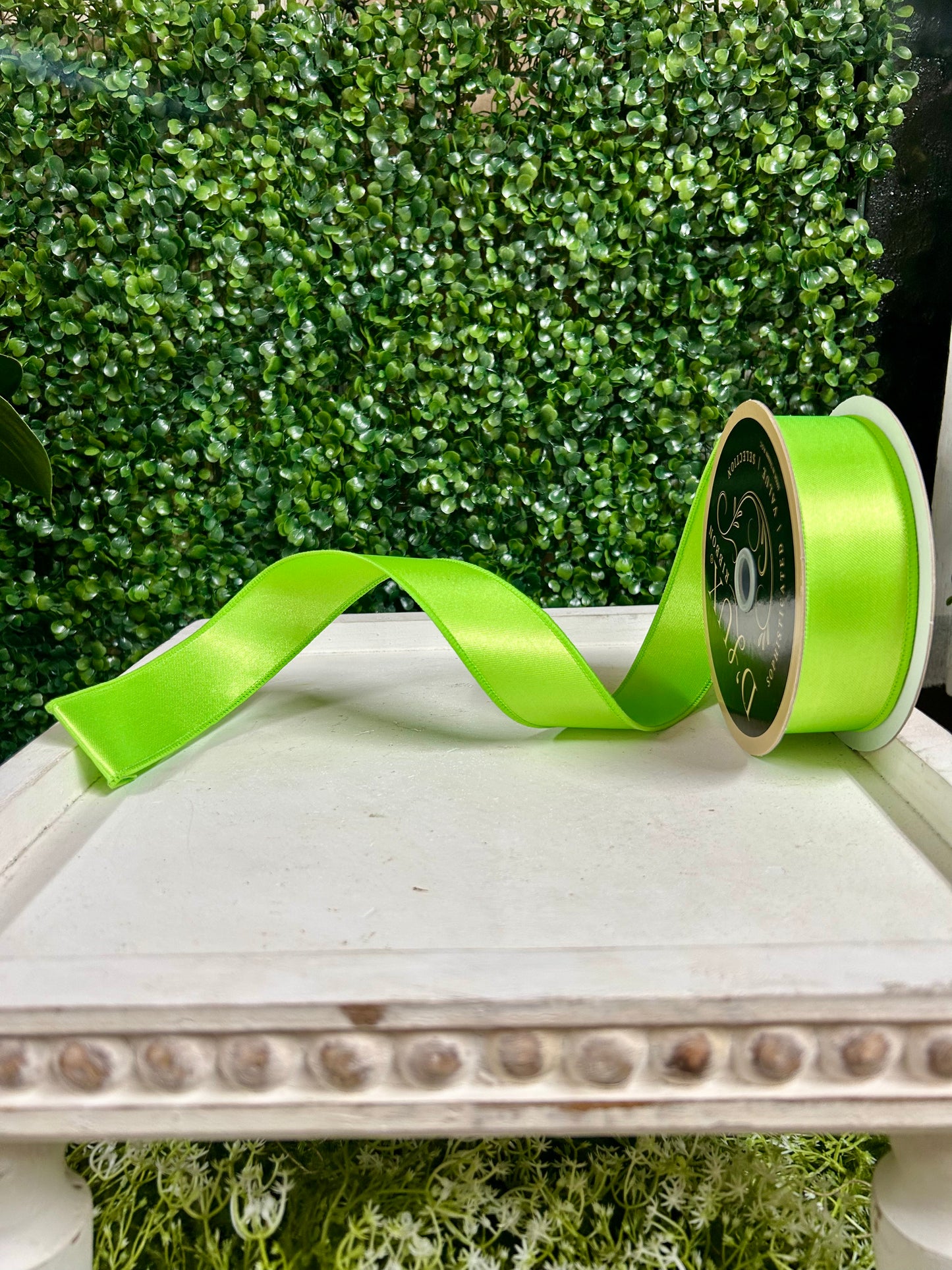 1.5 Inch By 10 Yard Apple Green Satin Fused Ribbon