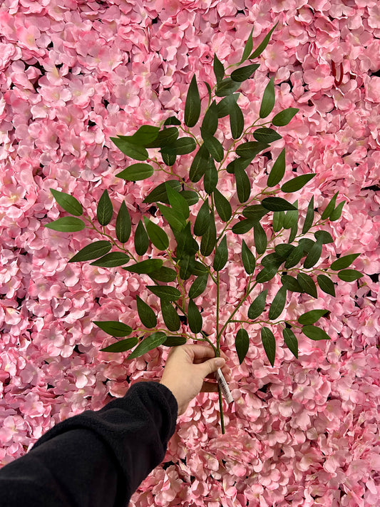 20 Inch Green Wisteria Leaf