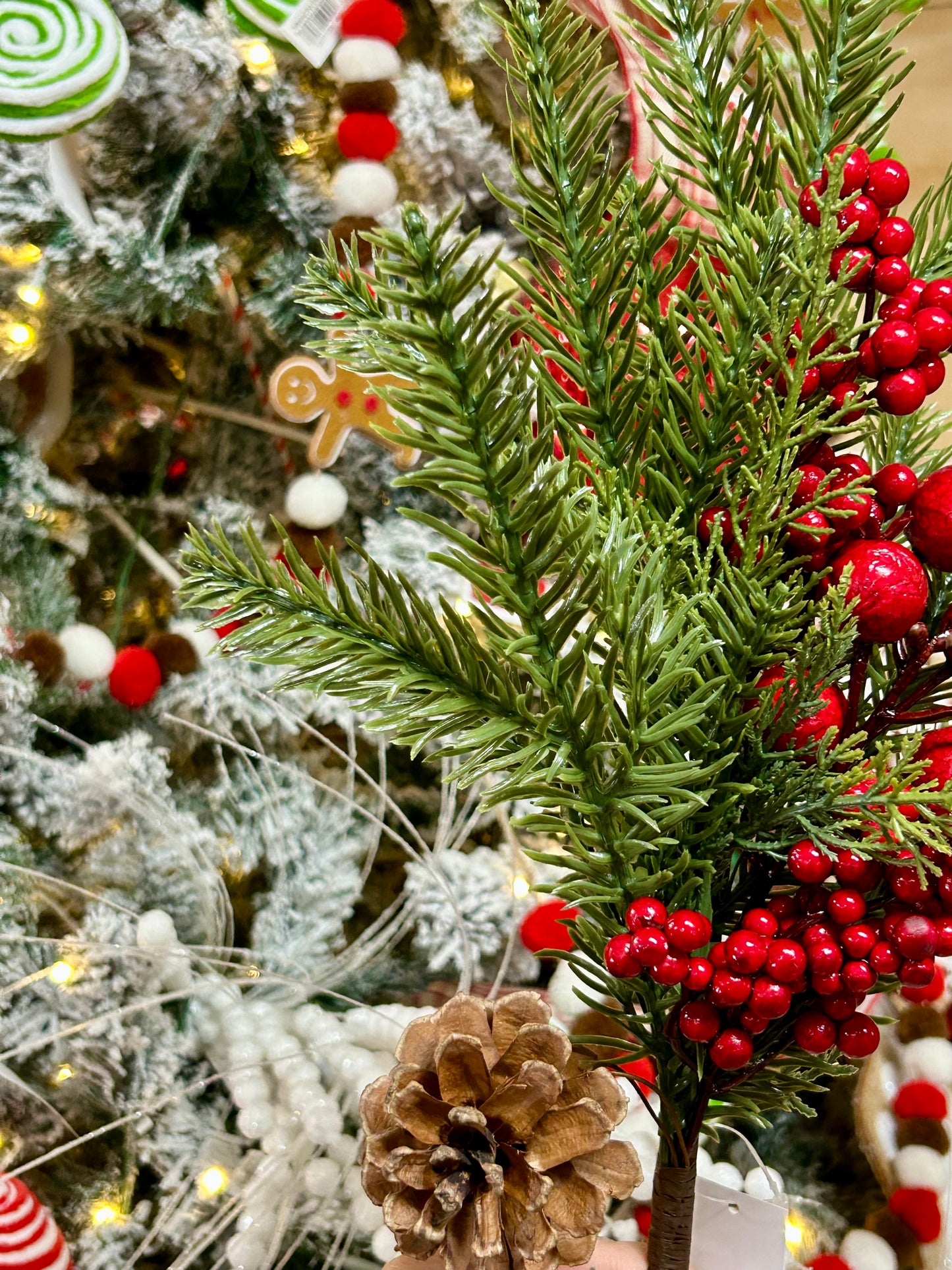 18 Inch Red Berry Pinecone And Cedar Spray