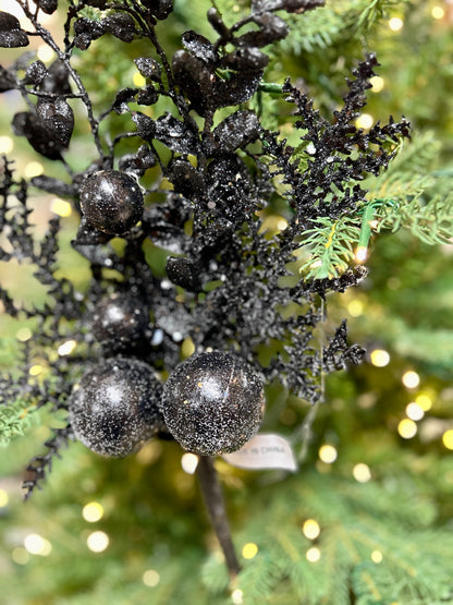 18 Inch Black Ball Berry Spray