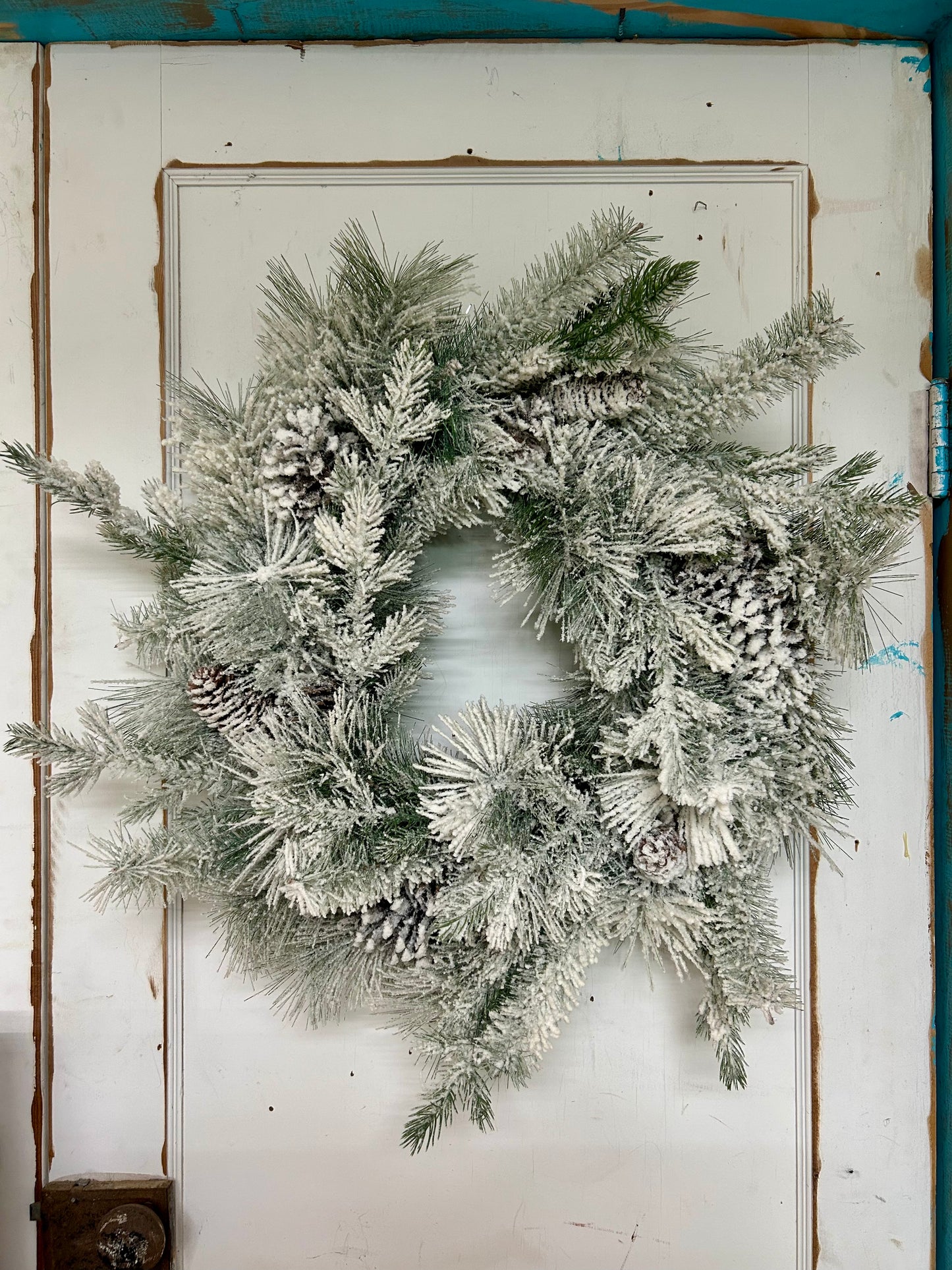 26 Inch Winter Forest Pine Pinecone Wreath