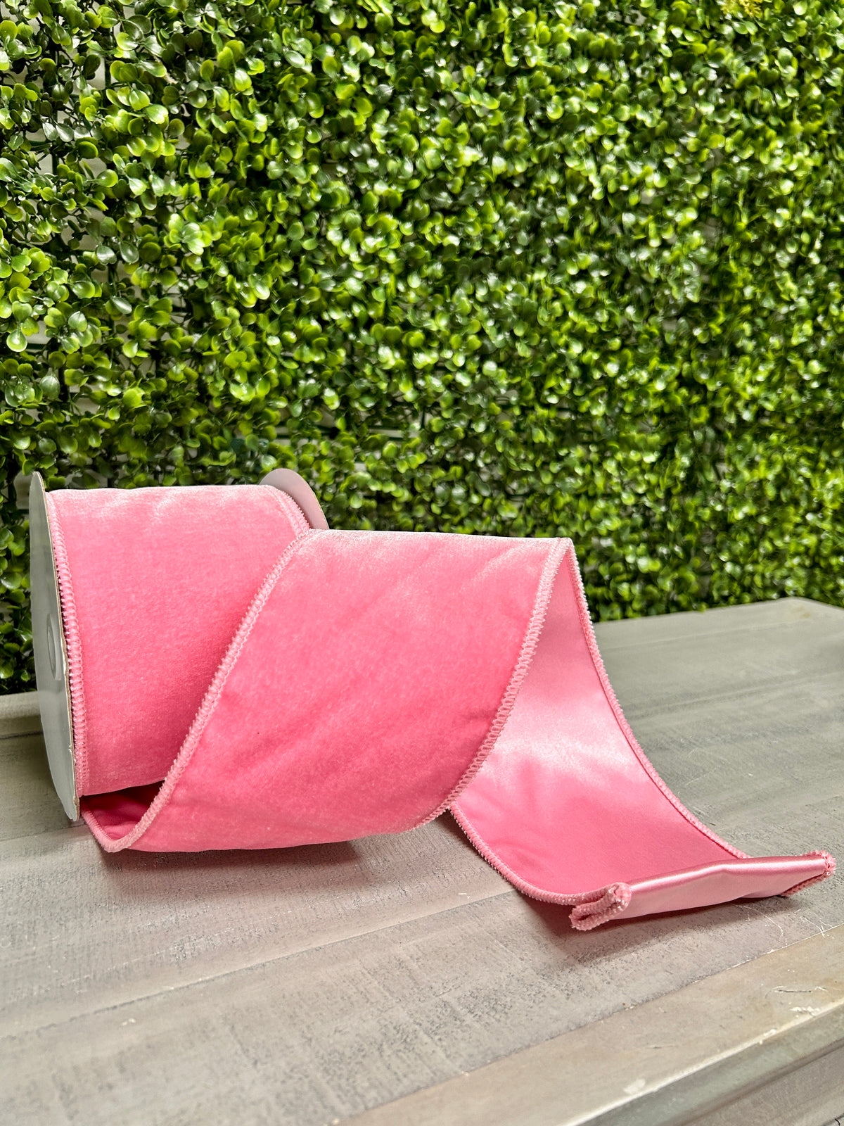 4 Inch By 10 Yard Light Pink Deluxe Velvet With Satin Backing Ribbon