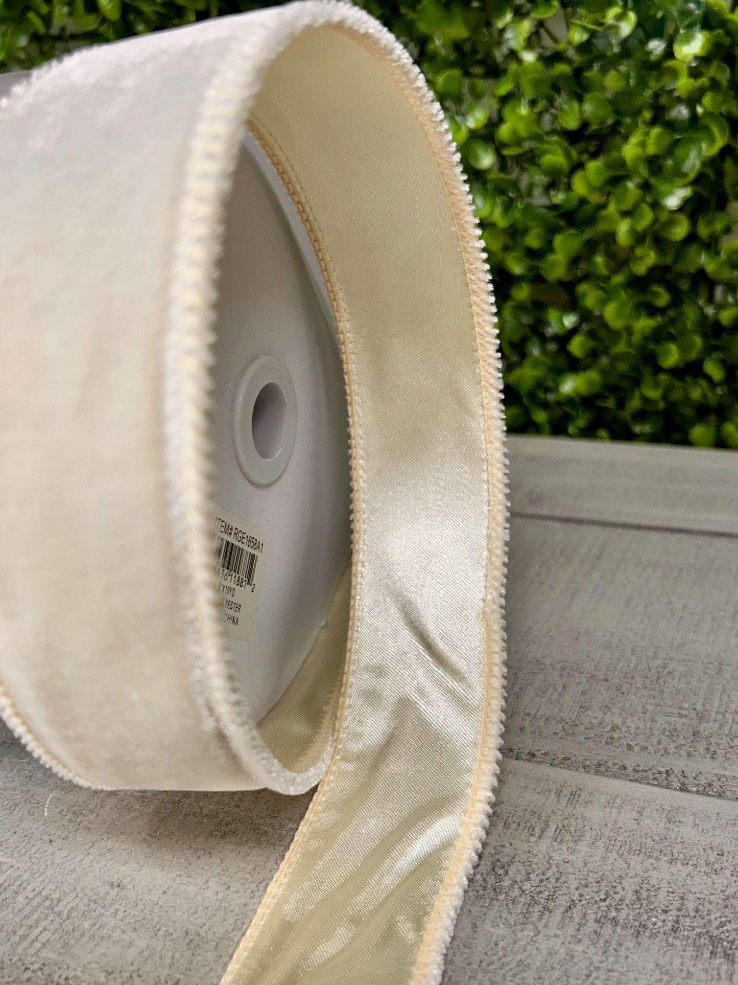 1.5 Inch By 10 Yard Cream Deluxe Velvet With Satin Backing Ribbon