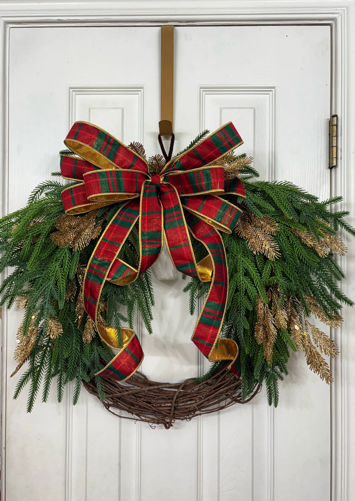 The Luxe Evergreen Wreath Kit By Tarnation Creations