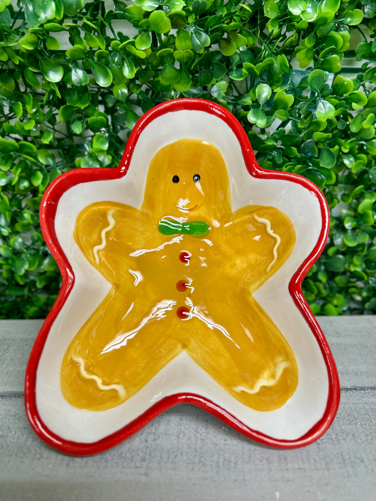 7 Inch Ceramic Holiday Tree And Gingerbread Man Bowl Two Styles