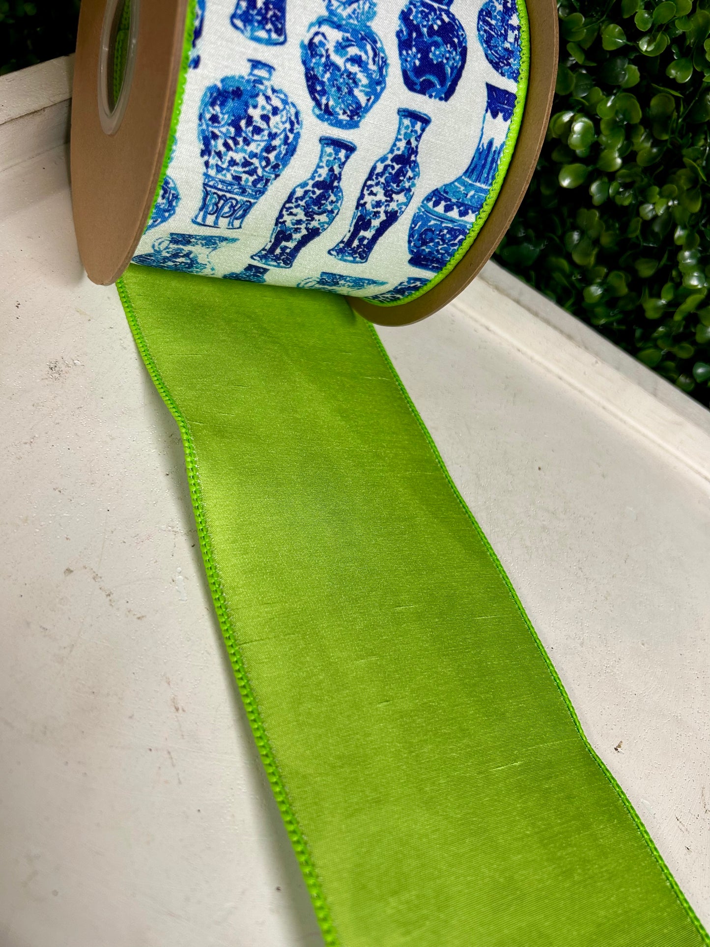 4 Inch By 10 Yard Blue And White China Pots With Lime Green Backing Dupioni Ribbon