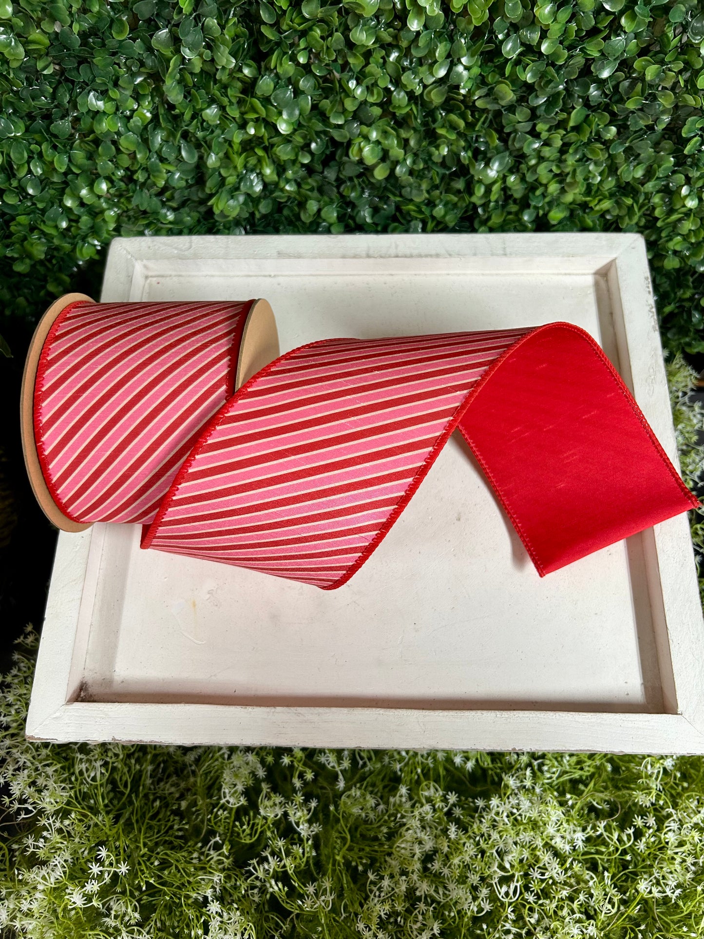 4 Inch By 10 Yard Red White And Pink Diagonal Stripe Dupioni Ribbon