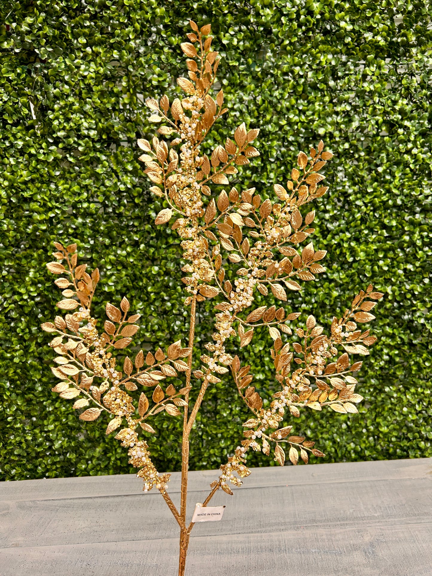 33 Inch Gold Fern And Pearl Metallic Spray