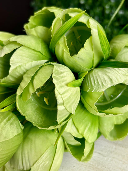 19 Inch Green Tulip Bush