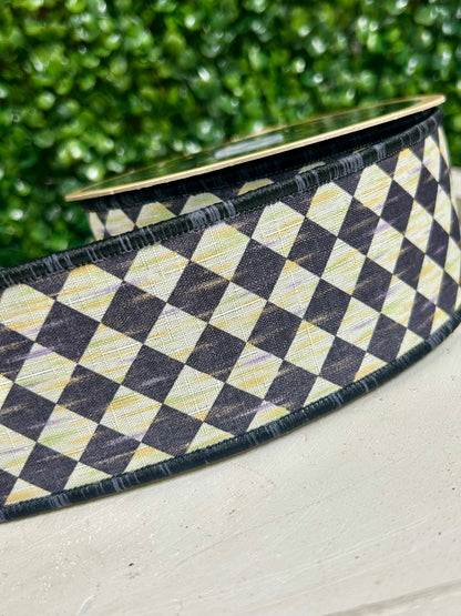 2.5 Inch By 10 Yard Black And Cream Antique Diamond Fused Ribbon