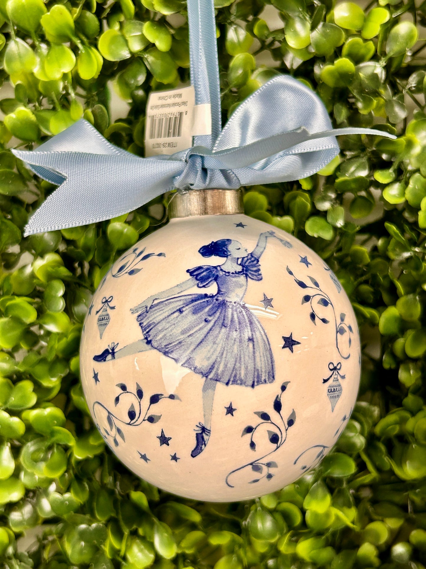 Blue Chinoserie Porcelain Suite Ornaments 3 Assorted