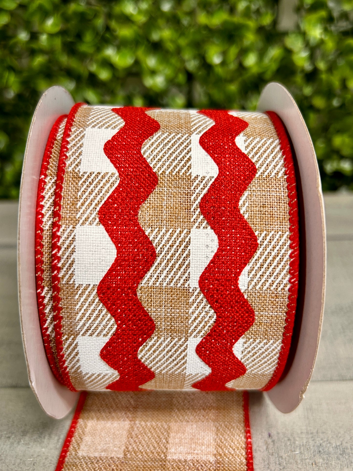 2.5 Inch By 10 Yard Red Tan And White Fancy Ric Rac On Check Ribbon