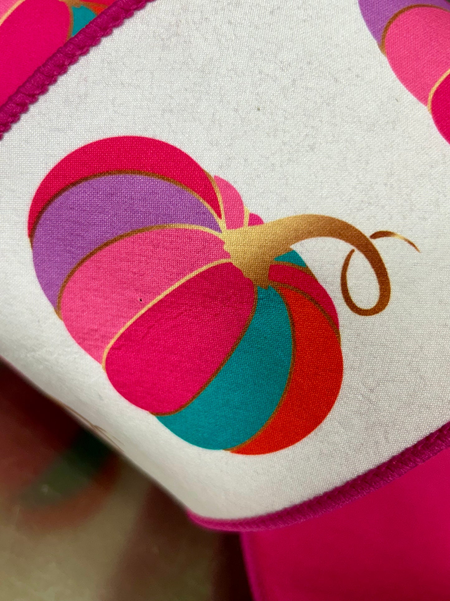 4 Inch By 10 Yard Fuchsia And White Pumpkin Fashion Dream Wired Ribbon