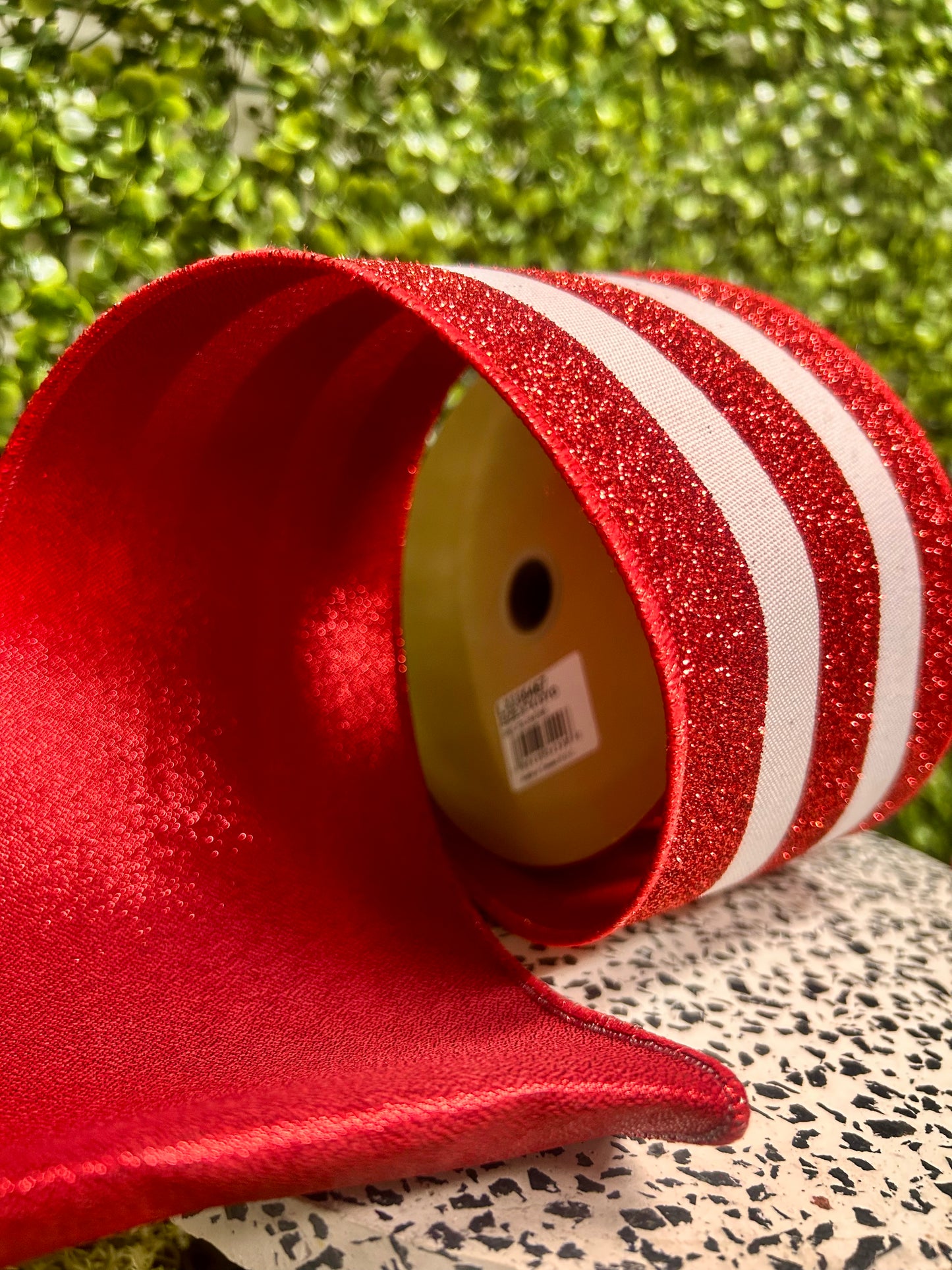 4 Inch By 10 Yard Red And White Vertical Glitter Stripe Fused Ribbon