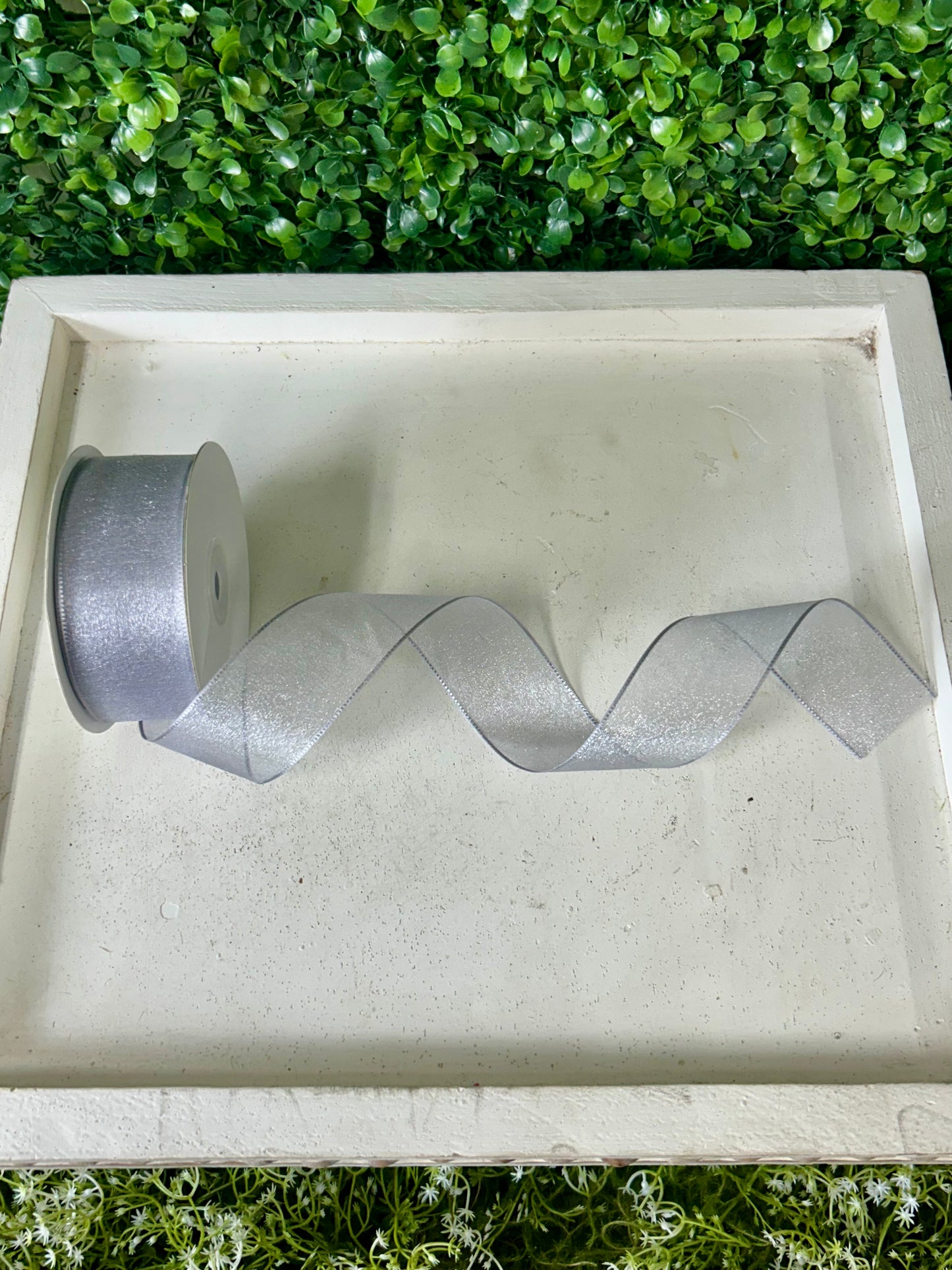 1.5 Inch By 25 Yard Silver Snow Organza Unwired Ribbon