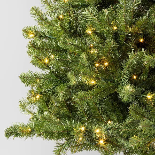 Wondershop 7.5 Foot Pre-Lit LED Alberta Spruce Artificial Christmas Tree Open Box