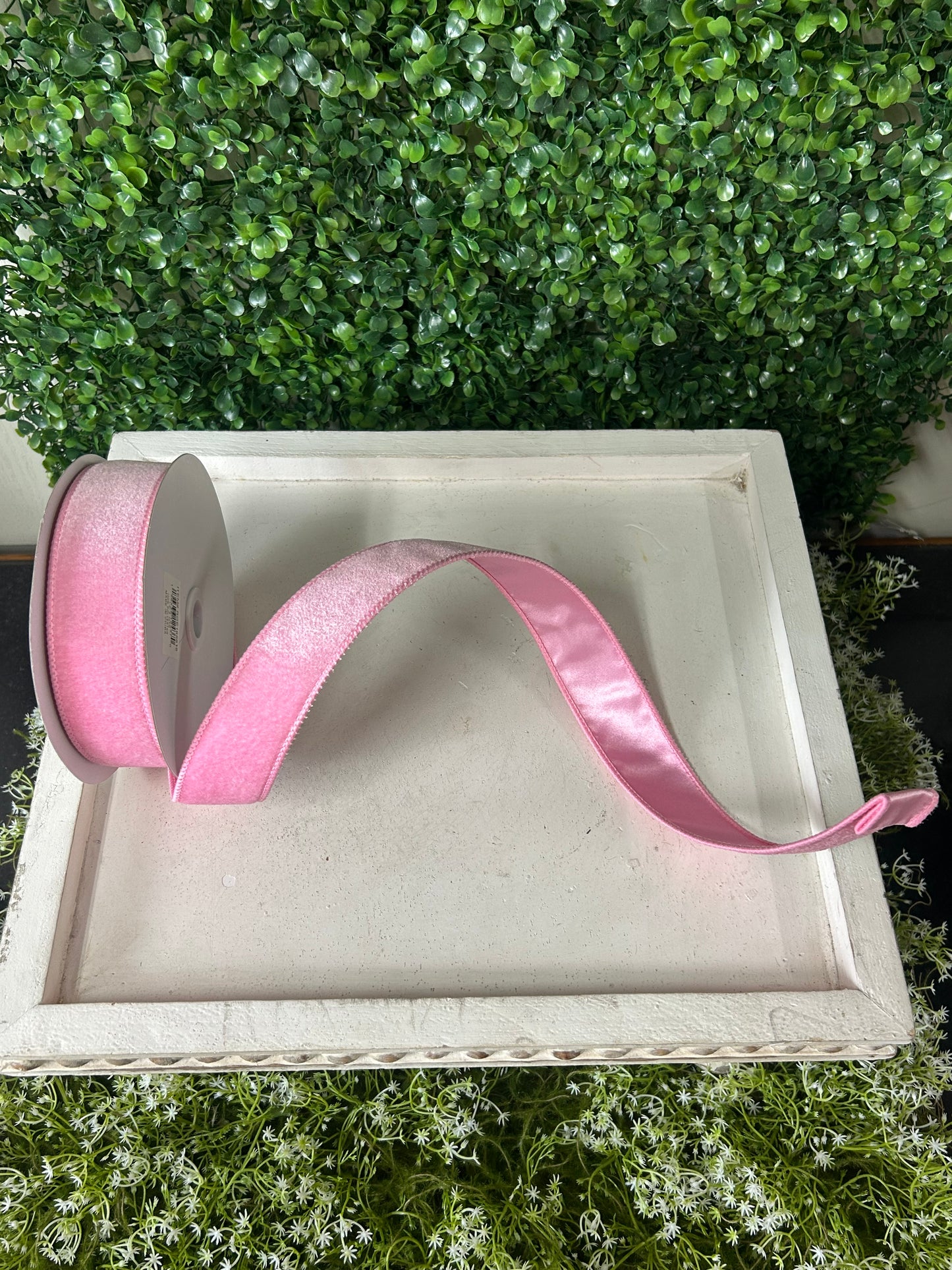 1.5 Inch By 10 Yard Light Pink Deluxe Velvet With Satin Backing Ribbon