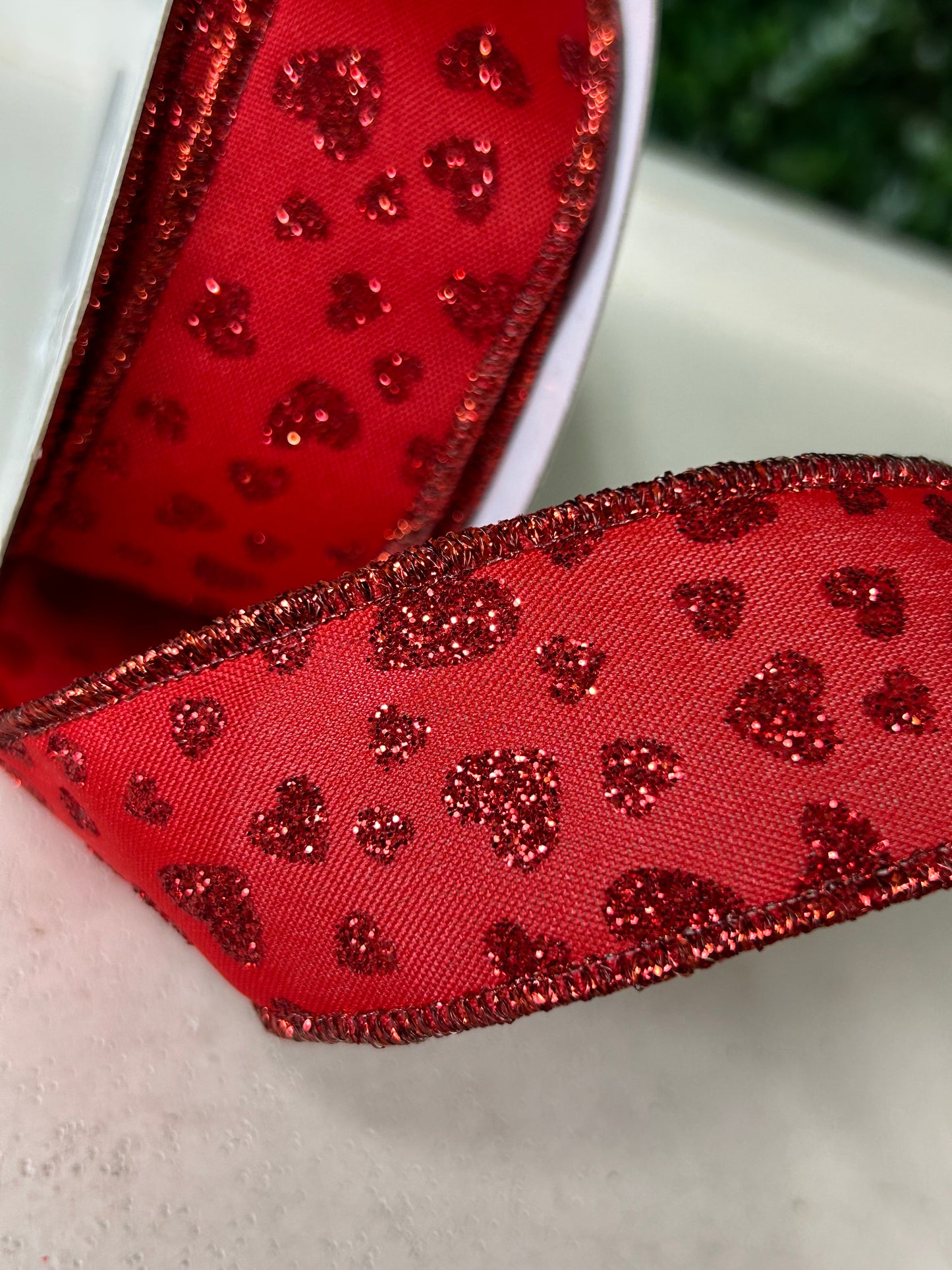 1.5 Inch By 10 Yard Red Glitter Mini Heart Ribbon