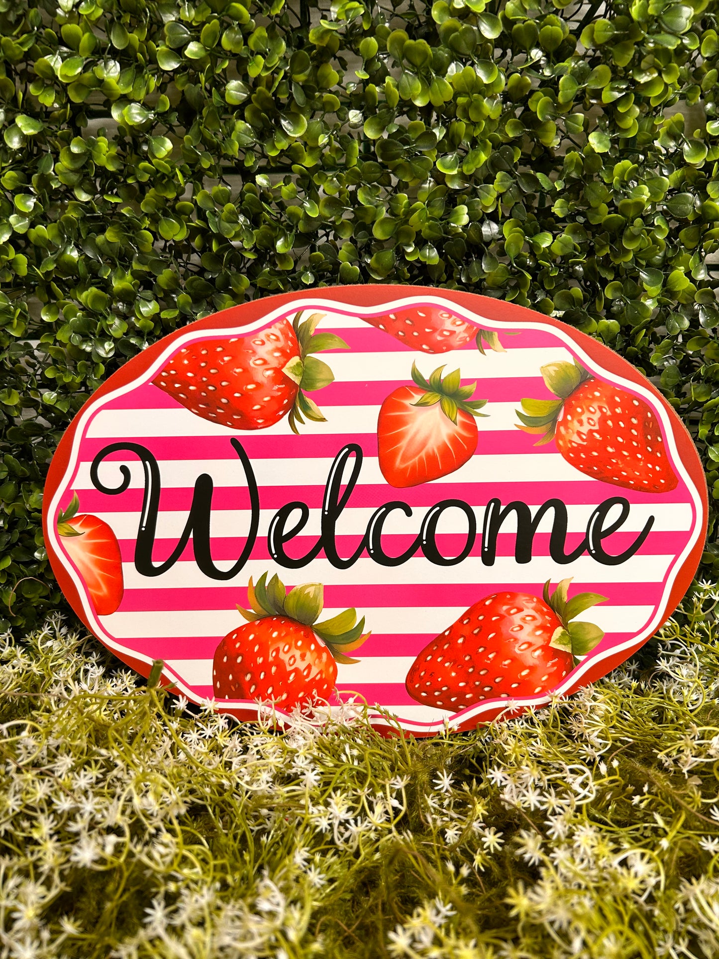 13 Inch Welcome Strawberry And Stripes Oval Sign