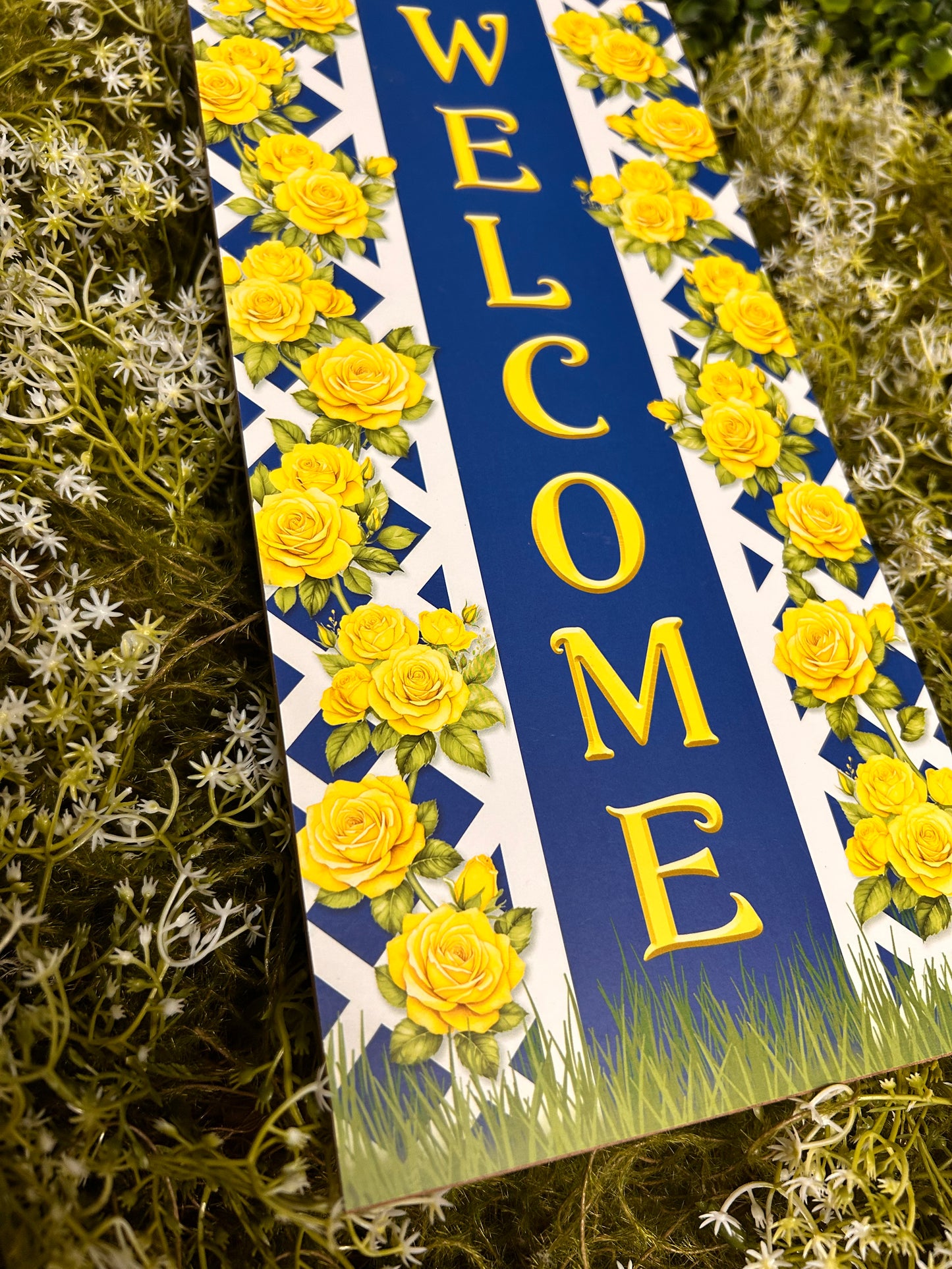 12.5 Inch By 6 Inch Royal Blue And Yellow Welcome With Yellow Rose Trellis Wood Sign