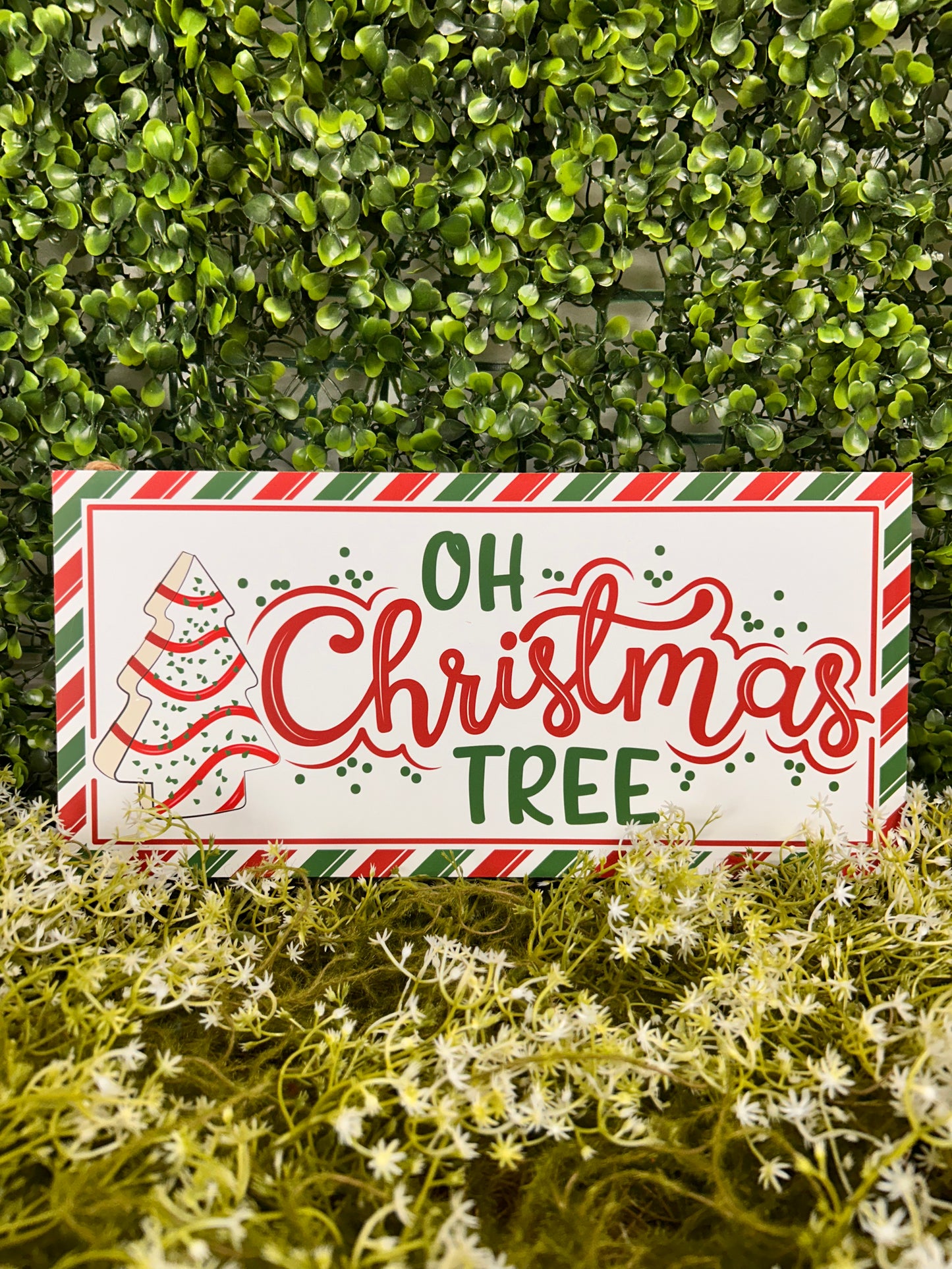 12.5 Inch Red And Emerald Oh Christmas Tree Cake Wood Sign
