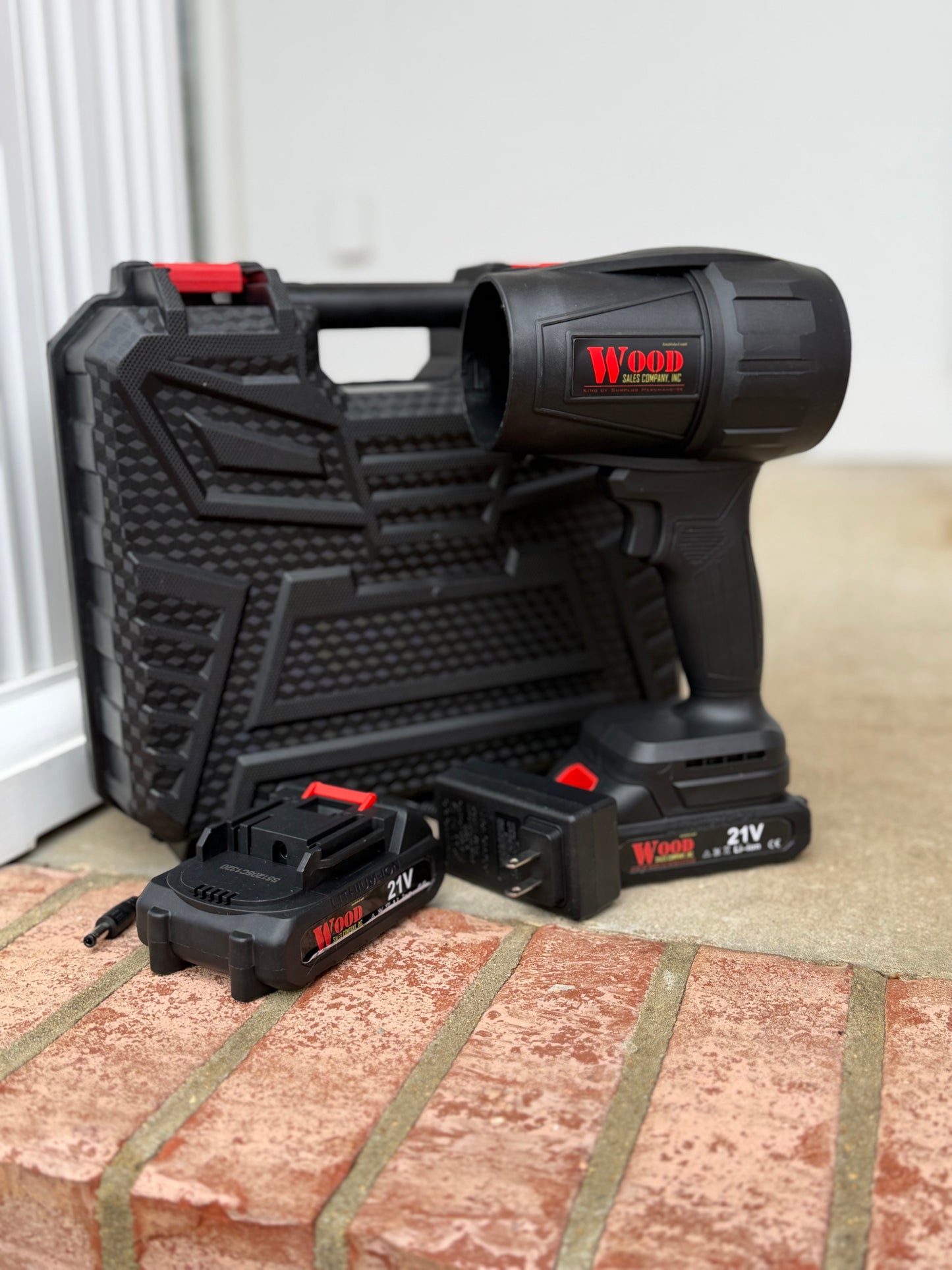 Handheld 21 Volt Rechargeable Blower with Two Batteries