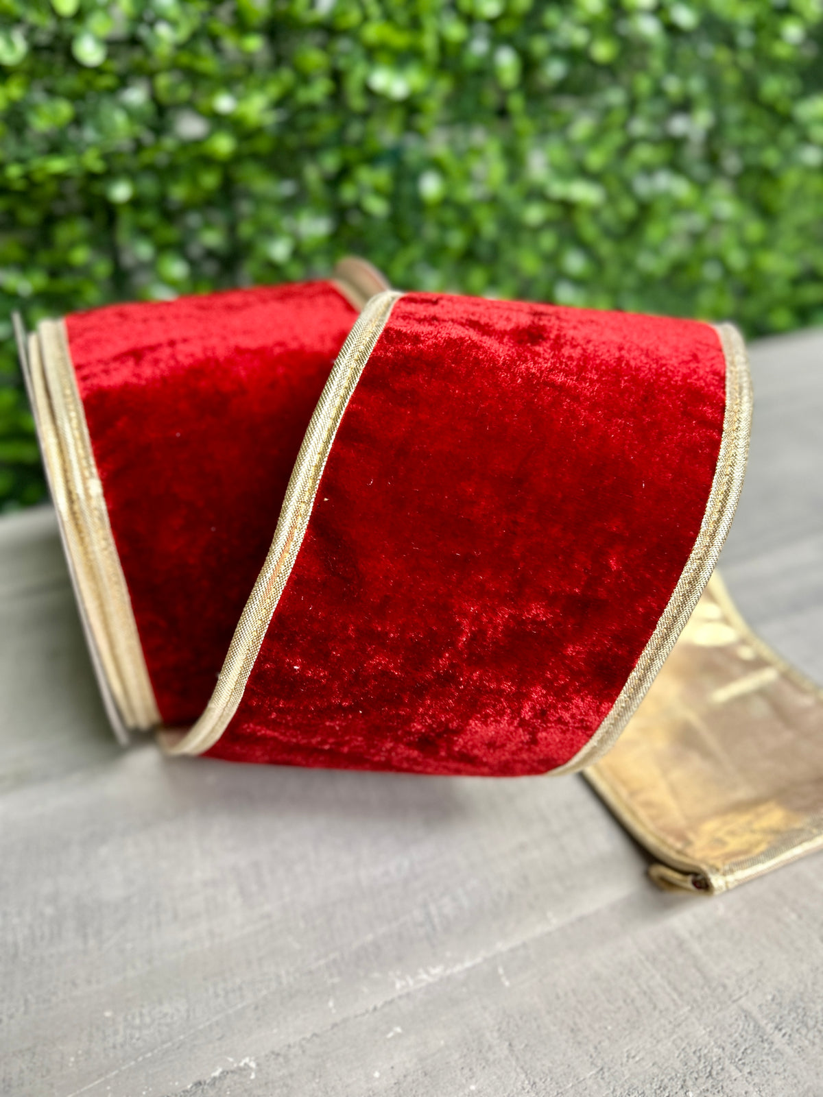 John Mark 4 Inch By 10 Yard Red Velvet With Fused Backing Ribbon