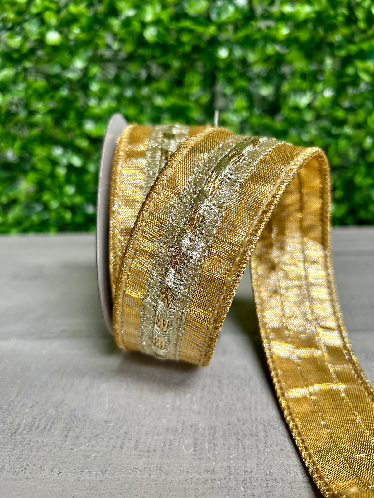 John Mark 1.5 Inch By 5 Yard Gold Metallic Trim Dupioni Ribbon