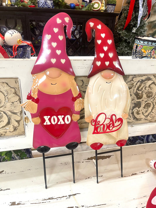 26 Inch Love Gnomes Yard Stake 2 Assorted