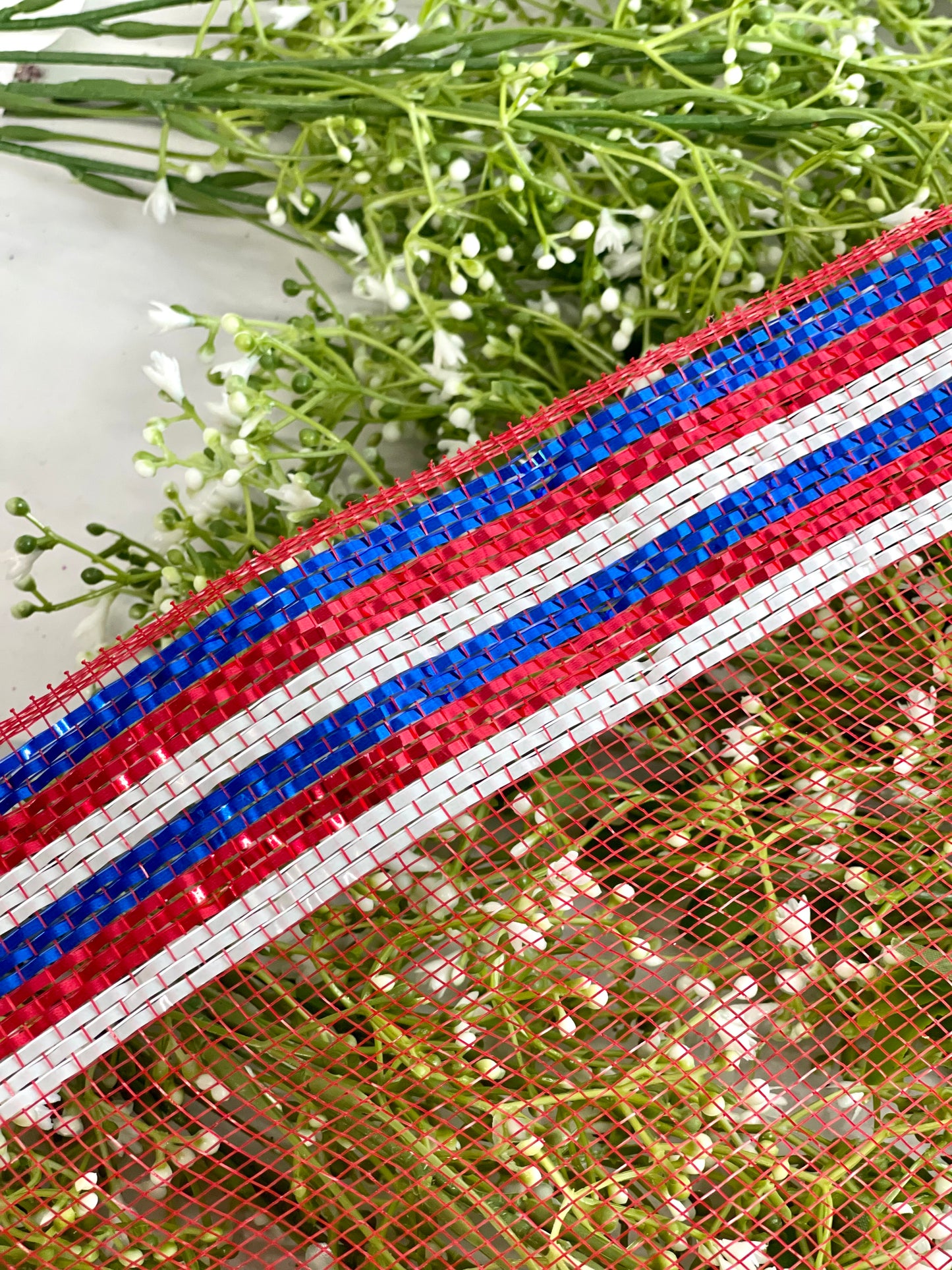 10 Inch By 10 Yard Red White And Blue Border Stripe Metallic Netting