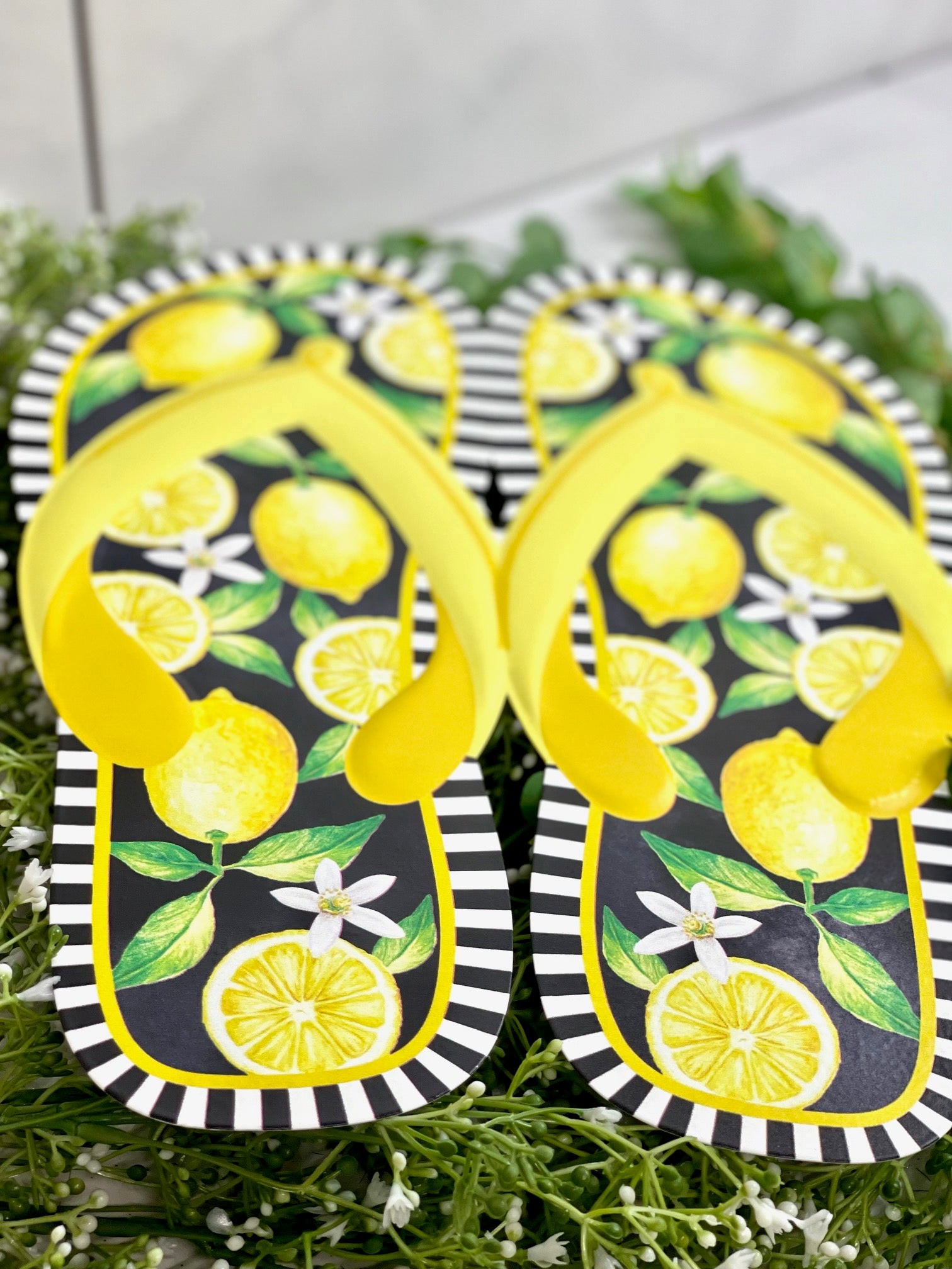 Lemon cheap flip flops