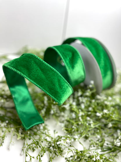 1.5 Inch By 10 Yard Emerald Green Velvet Ribbon With Satin Backing