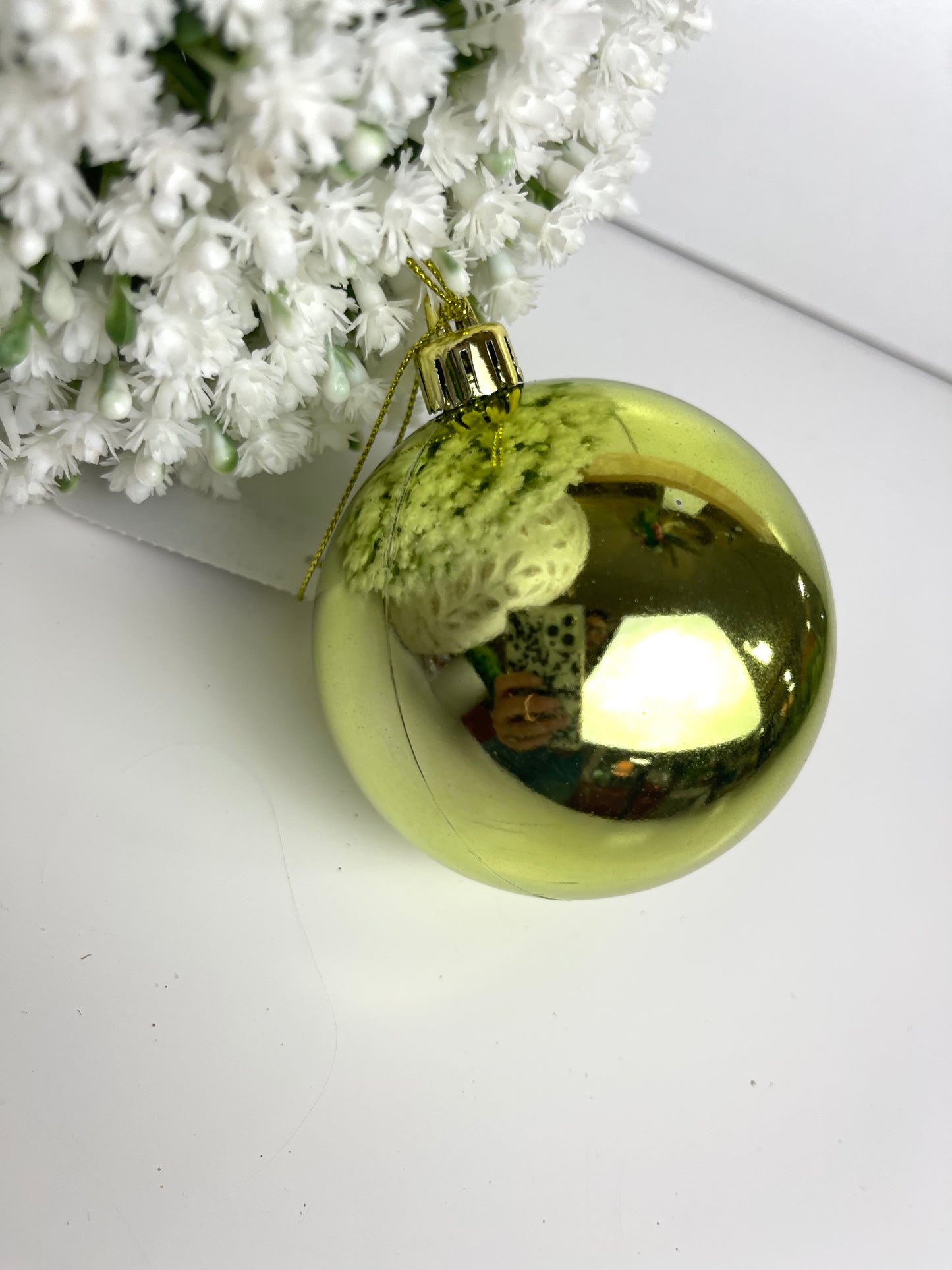 3 Inch Shiny Lime Smooth Ornament Ball
