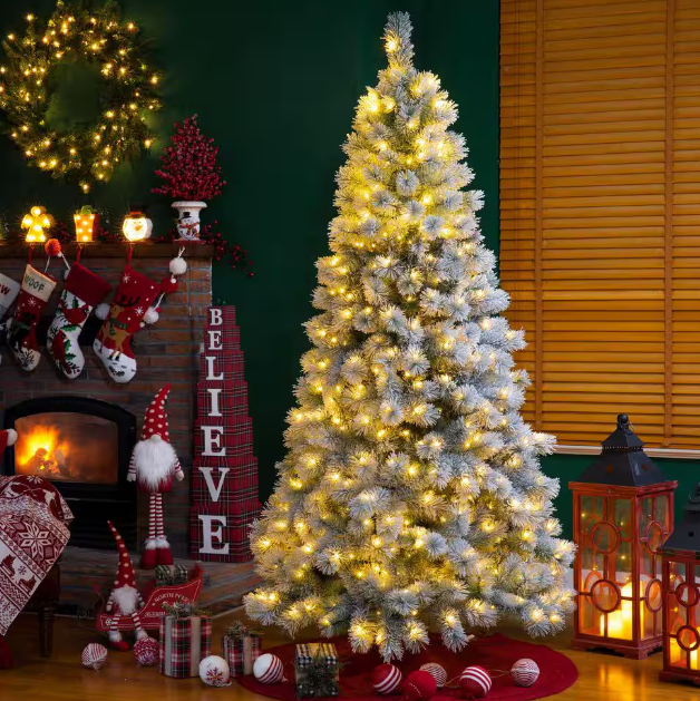 Glitzhome 7.5 ft. Pre-Lit Snow Flocked Artificial Spruce Christmas Tree with 650 Warm White Lights Open Box