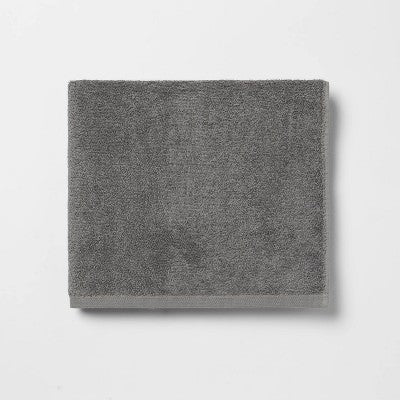Room Essentials Gray Charcoal Everyday Bath Towel