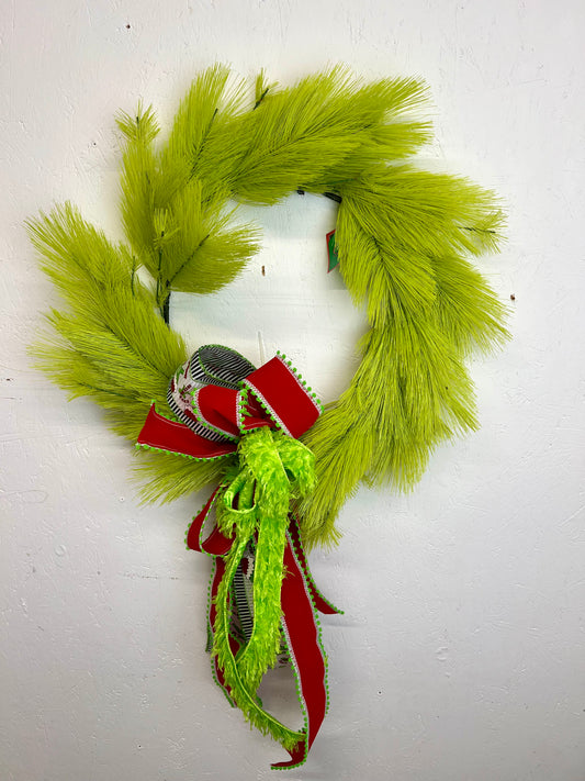 24" Lime Round Fluff Wreath 42 Tips