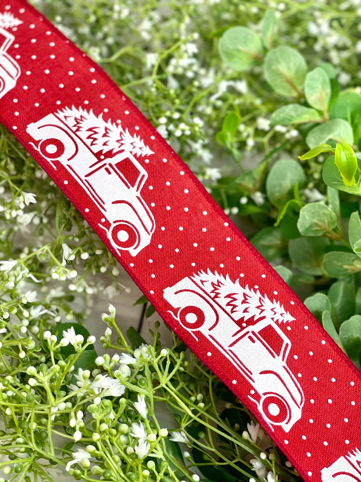 Red Wired Ribbon With White Vintage Truck With Tree