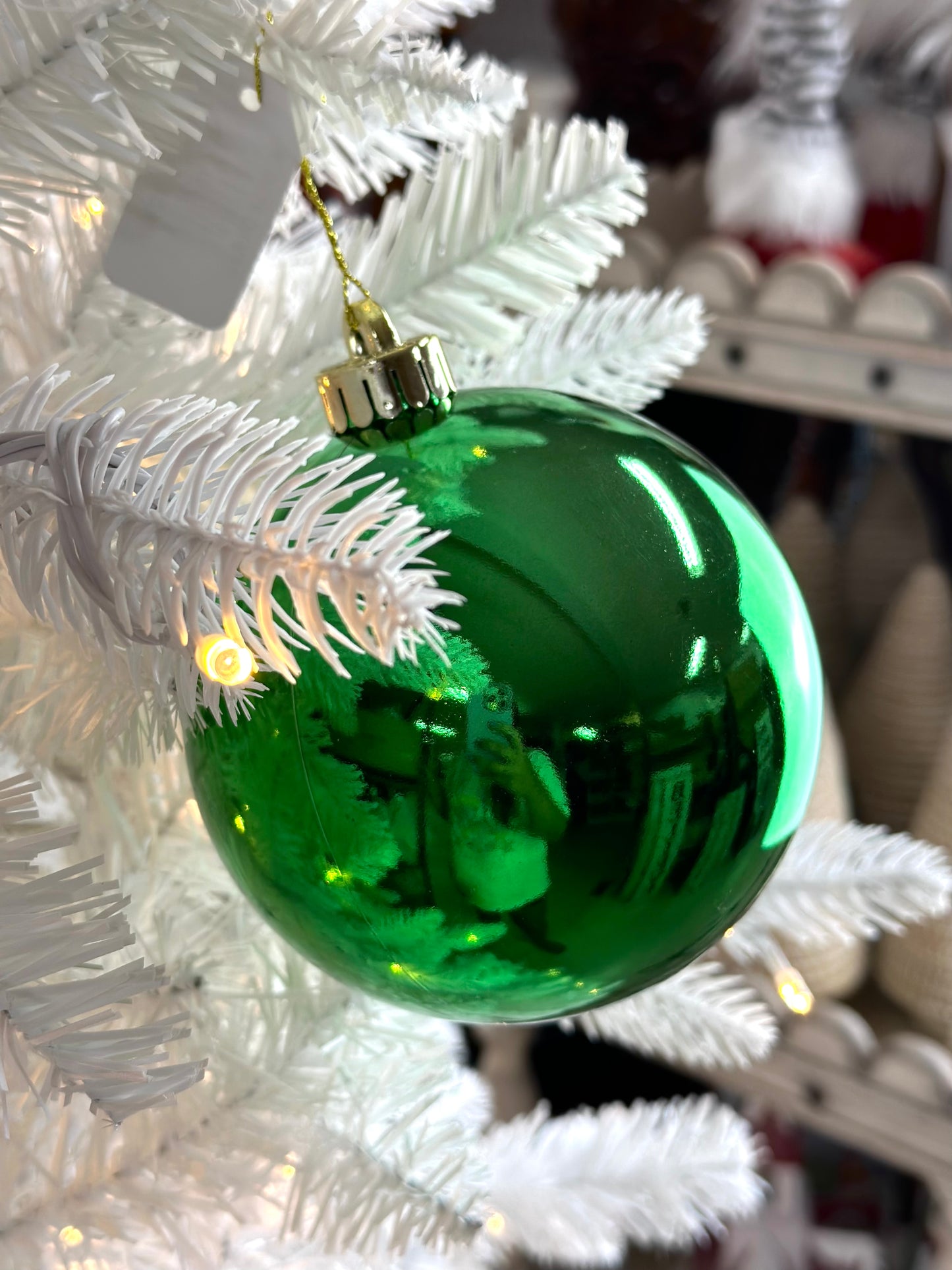 5 Inch Shiny Green Smooth Ornament Ball