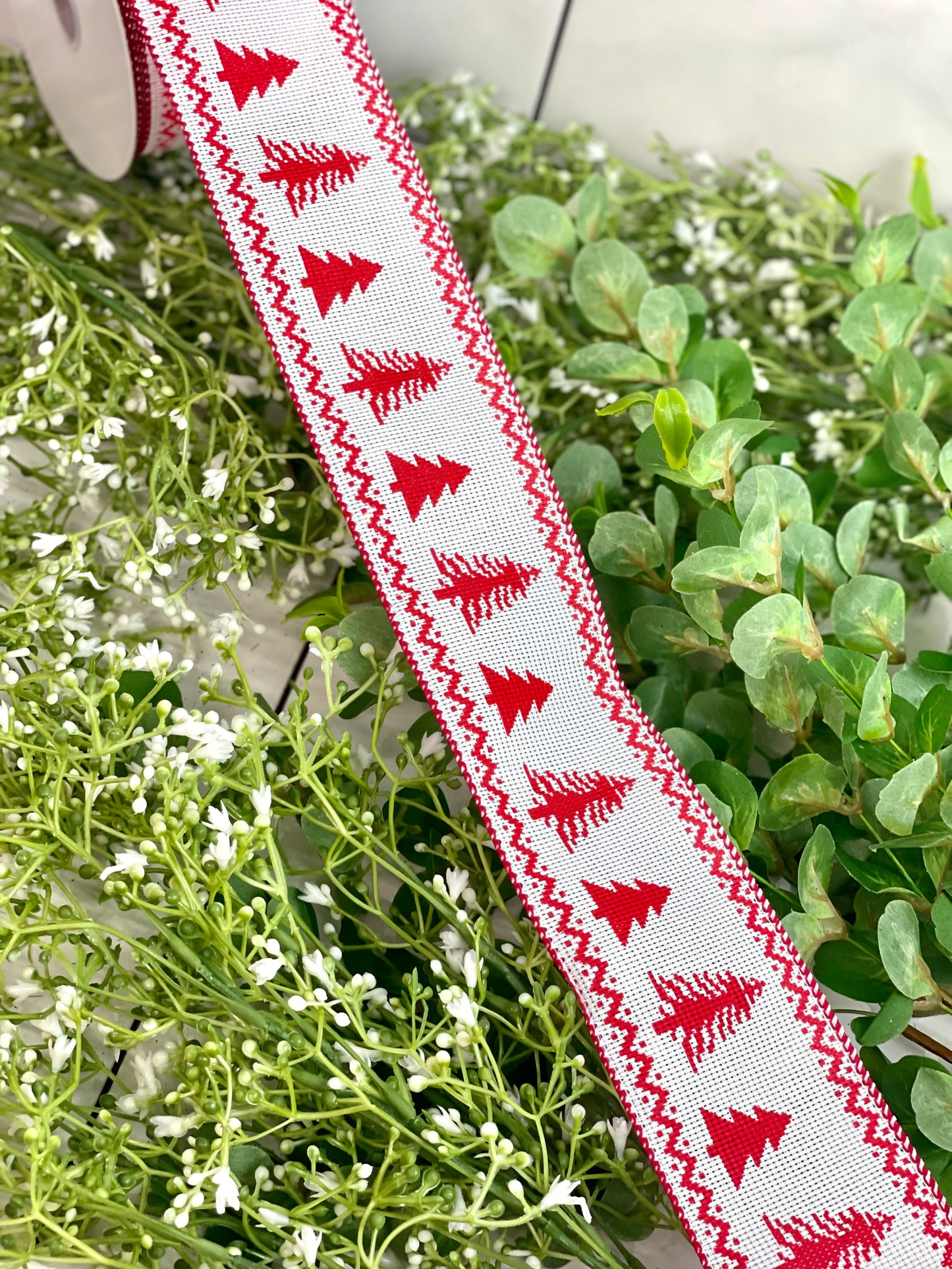 2.5 Inch By 10 Yards Faux Stitched Christmas Tree Ribbon