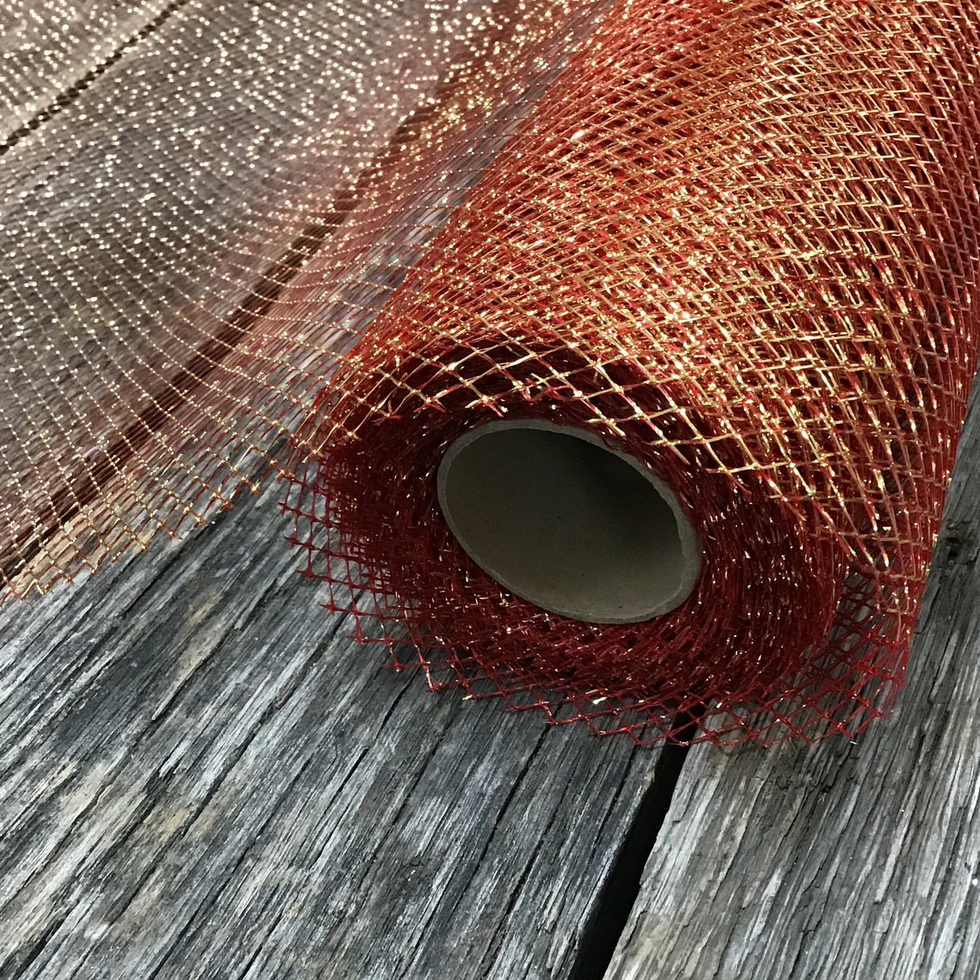 27" x 10 YDS 14KT Red and Gold Glitz Netting